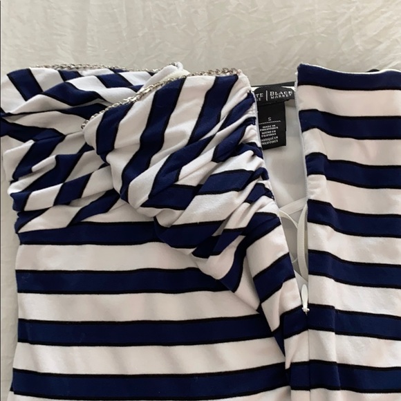 Top - Picture 4 of 4